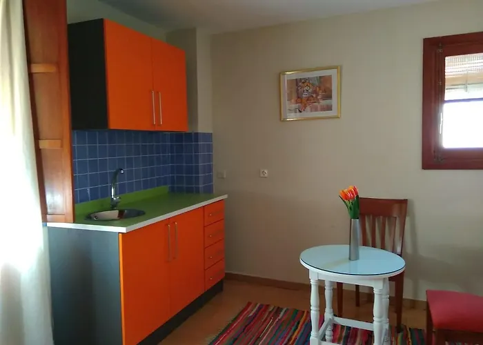 Hostal Restaurante Milenium Pensión *